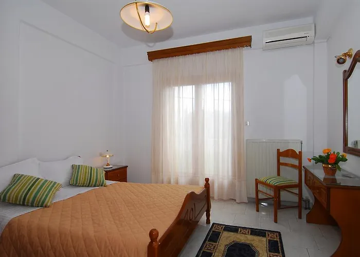 Okeanis * カラ・ネラ