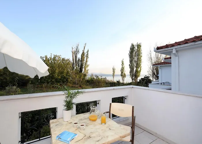 アパート Okeanis