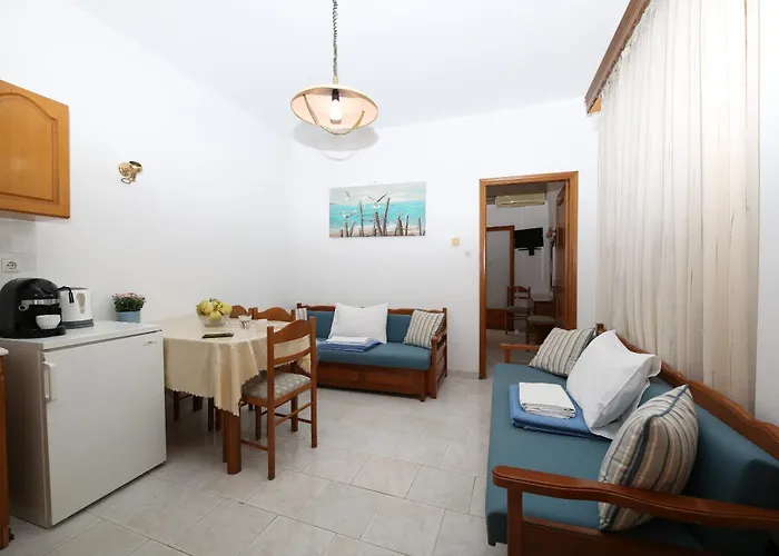 Okeanis アパート