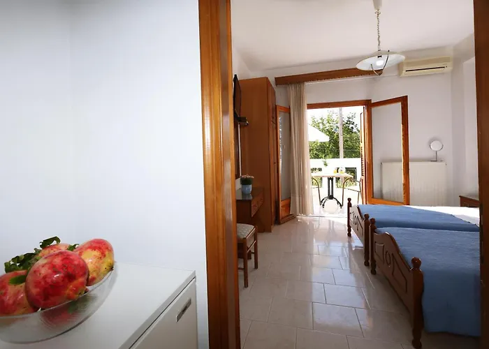 Okeanis アパート カラ・ネラ