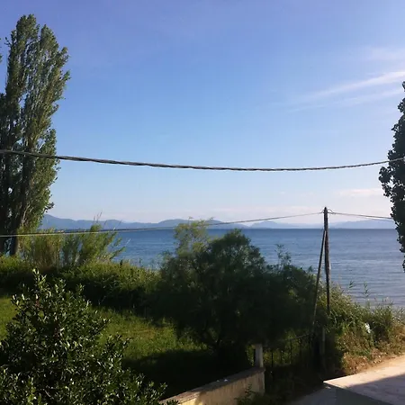 Apartment Okeanis *
