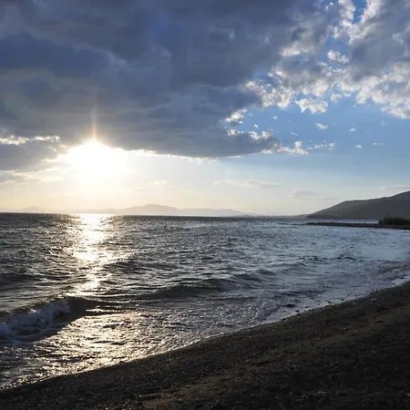 ωκεανίς Καλά Νερά