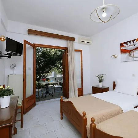 Okeanis Apartment
