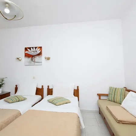 Apartment Okeanis *